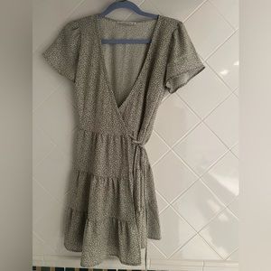 Abercrombie green floral dress